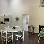 La Petite Renaudiere - Proche Parc Du Puy Du F Casa de Férias