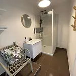 Casa de Férias La Petite Renaudiere - Proche Parc Du Puy Du F