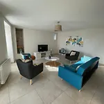 La Petite Renaudiere - Proche Parc Du Puy Du F Casa de Férias La Gaubretiere